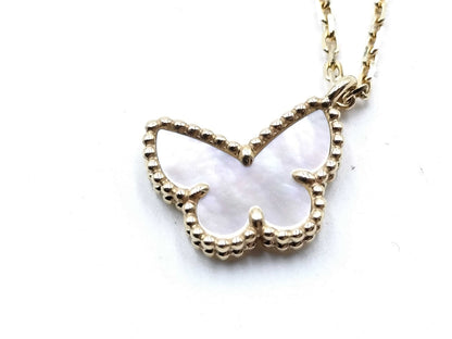 Van Cleef & Arpels Sweet Alhambra Papillon Shell Necklace in Yellow Gold and Au750, 3.0g 