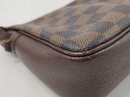 LOUIS VUITTON Damier N51982 Truth Makeup Pouch