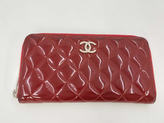CHANEL Enamel Coco Mark Round Zip Wallet, No. 15