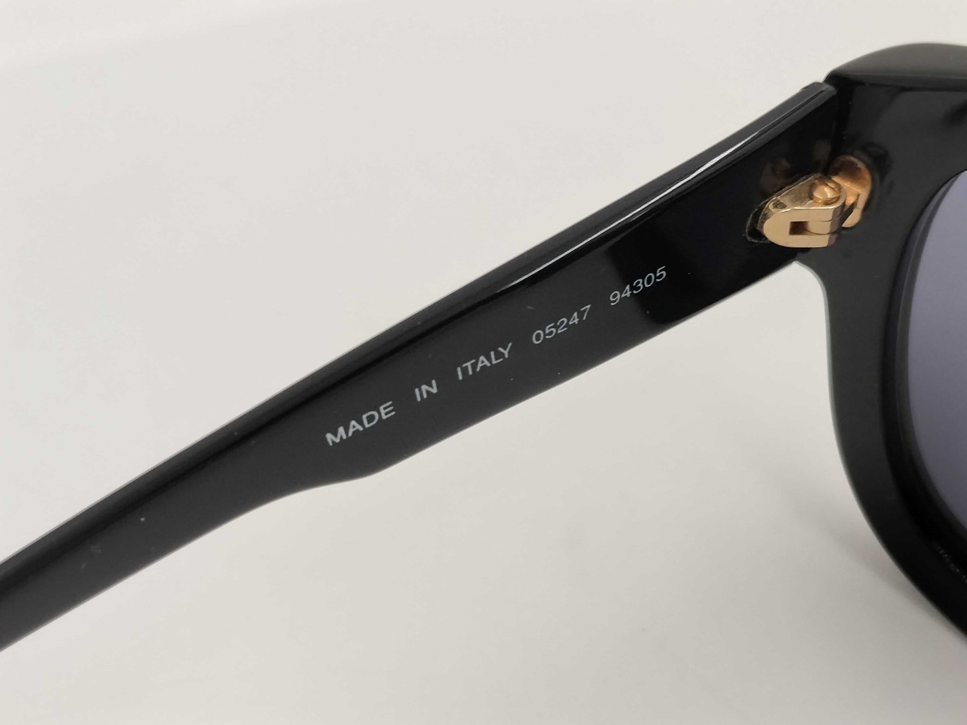  CHANEL CHANEL 05247 Logo Sunglasses Sunglasses and Glasses