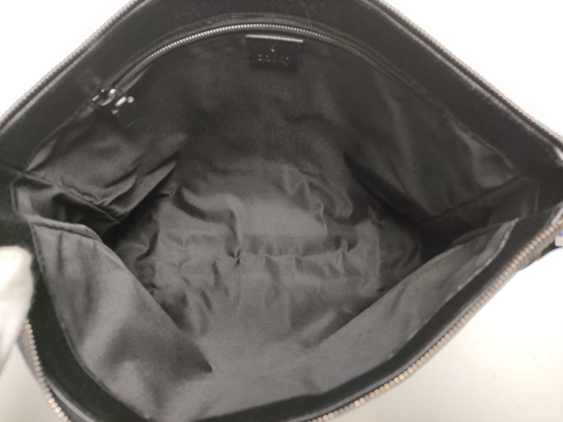 GUCCI GG Canvas 110054 Shoulder Bag