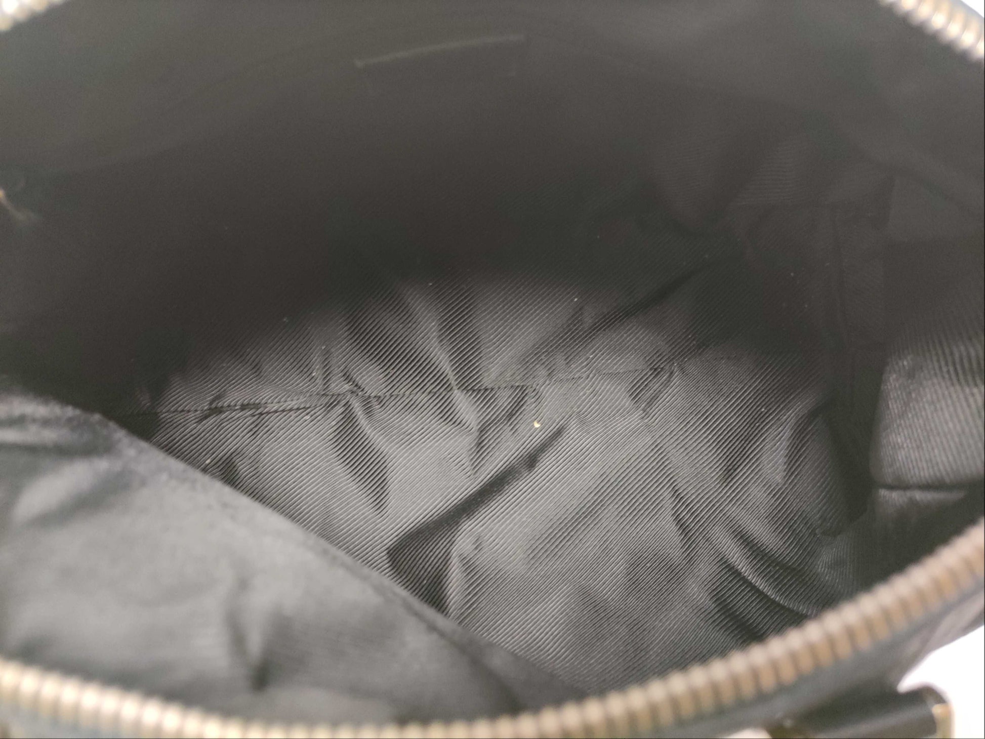 GUCCI GG Canvas 000 0851 3754 Handbag