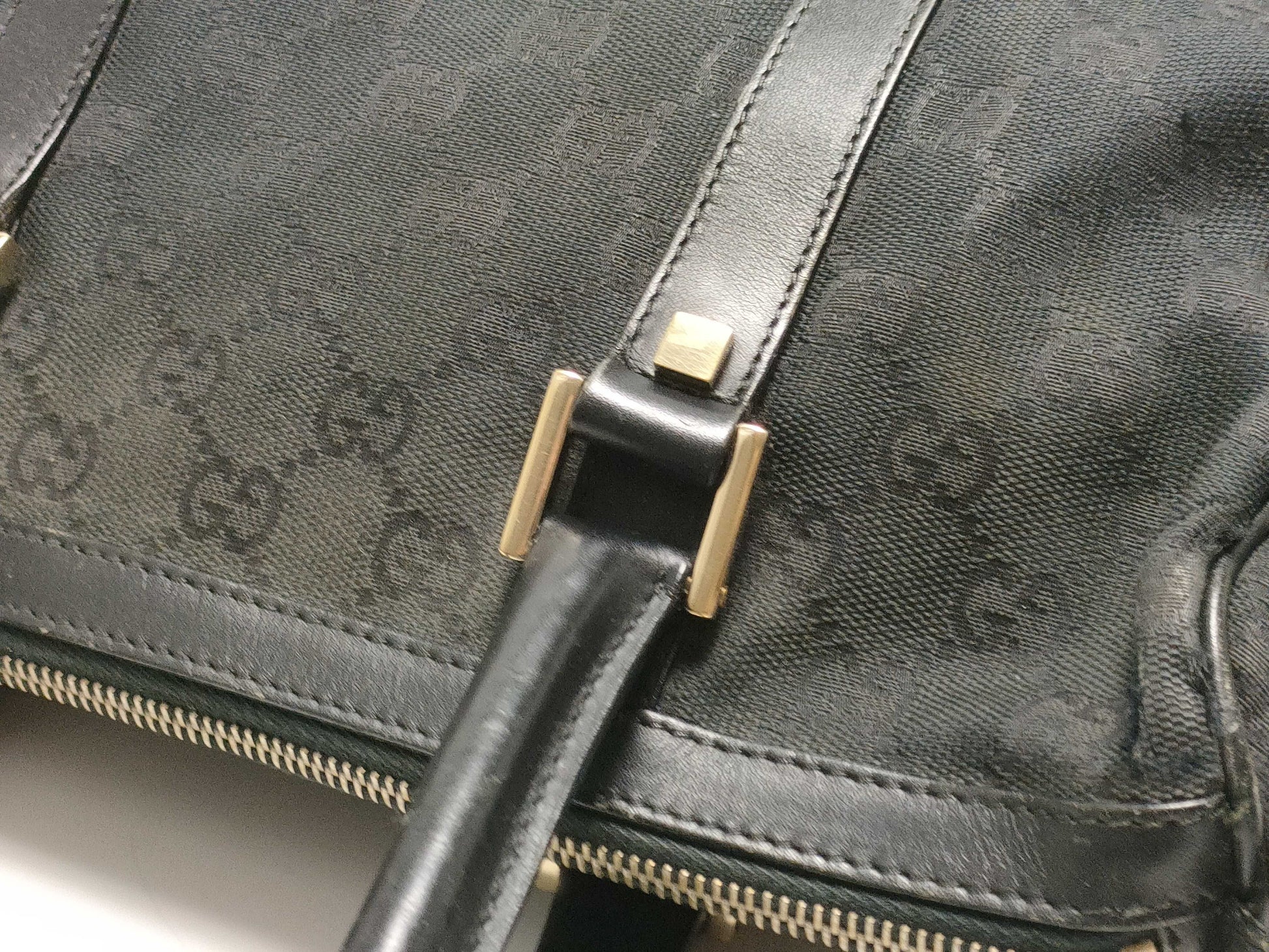 GUCCI GG Canvas 000 0851 3754 Handbag