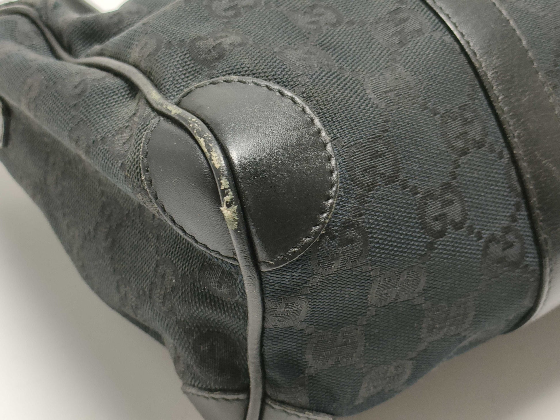 GUCCI GG Canvas 000 0851 3754 Handbag