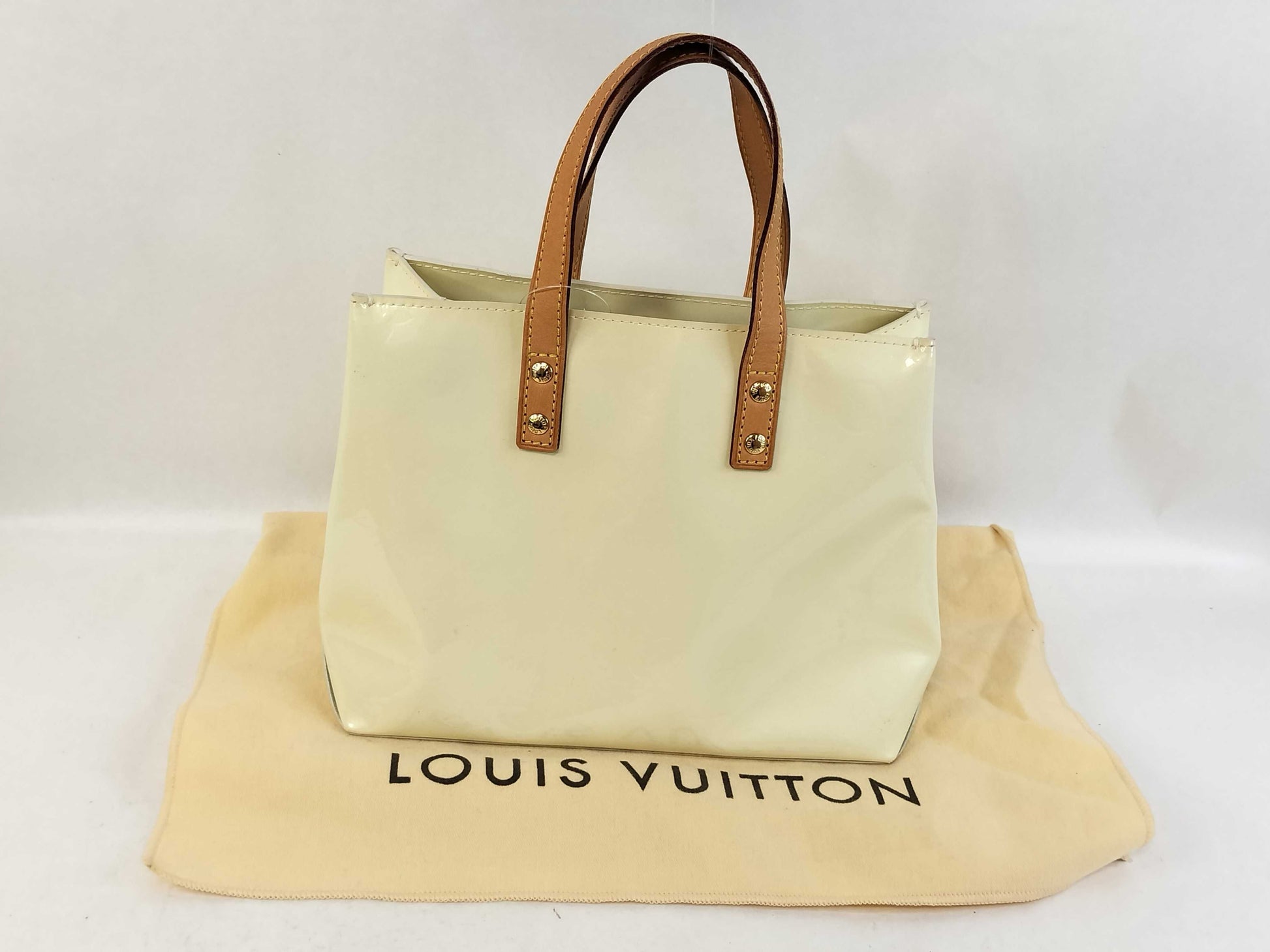 LOUIS VUITTON M91336 Vernis Reed PM Handbag