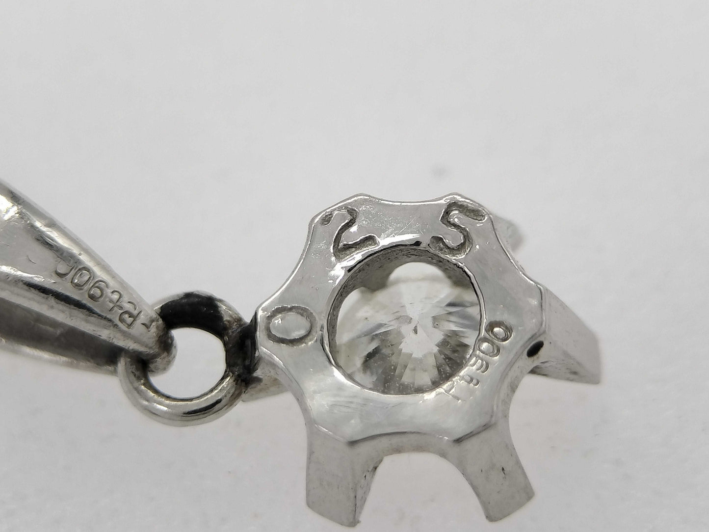 D 0.25ct Pt900/Pt850 3.2g Necklace 