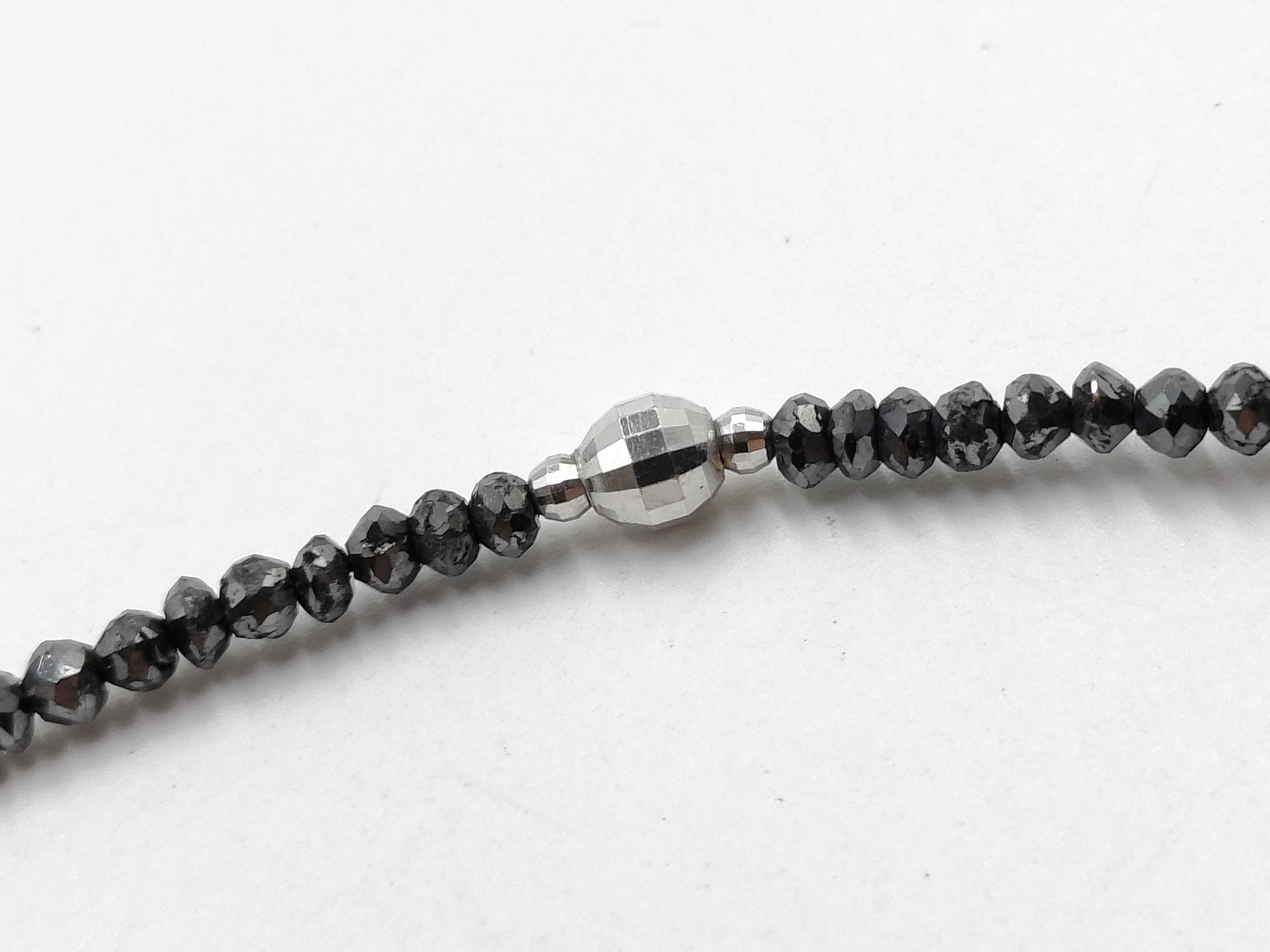 Black Diamond K17/K18WG 7.7g Necklace 