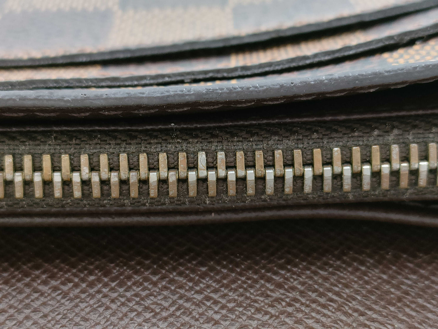 LOUIS VUITTON Damier Portefeuille Sarah CT2057 Wallet