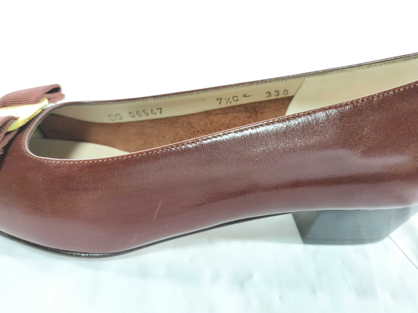 Salvatore Ferragamo Vara Vara Leather Pumps