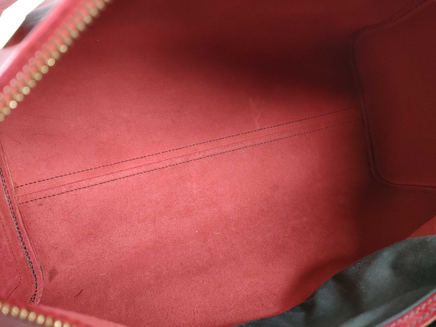 LOUIS VUITTON Epi Speedy 40 Boston Bag
