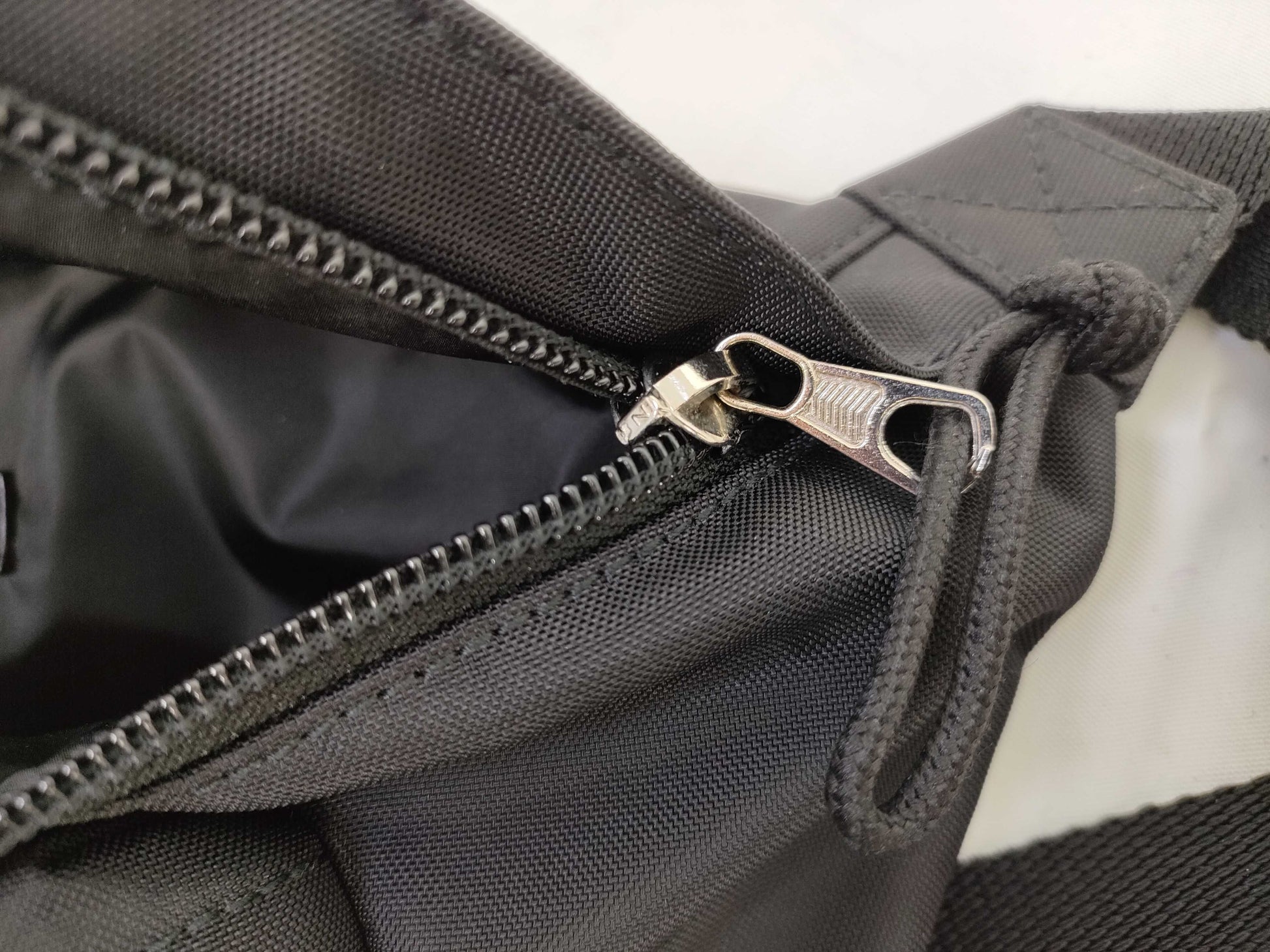 BALENCIAGA nylon body bag/waist bag