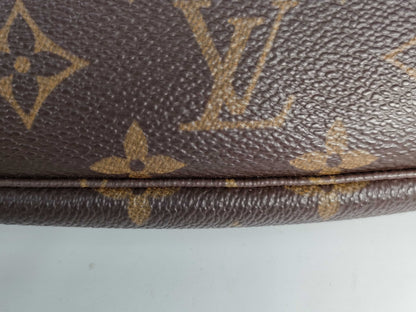 LOUIS VUITTON [Model Number] M51980 Monogram Pochette Accessoires Handbag