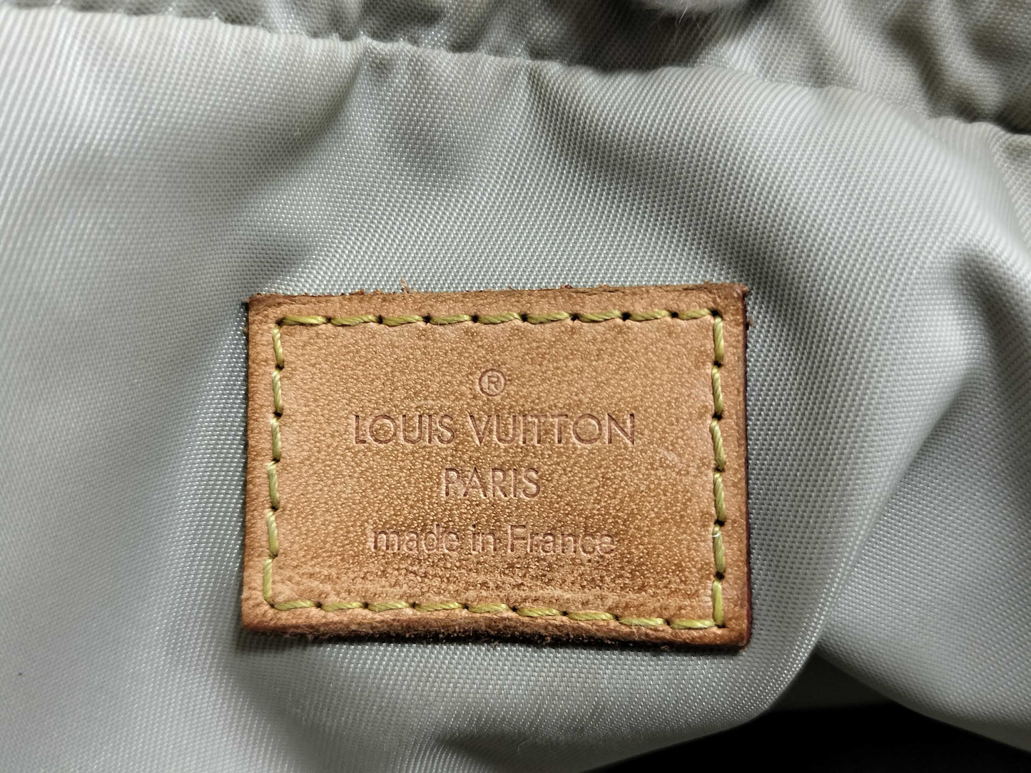 LOUIS VUITTON AR4086 Damier Joan Acrobat Shoulder Bag
