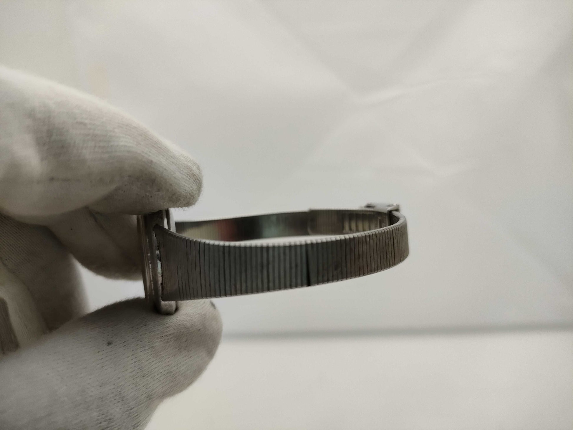 WALTHAM Mesh Belt Women's Watch
