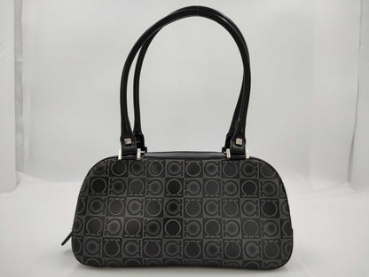 Salvatore Ferragamo Gancini Gancini all-over print leather handbag in black