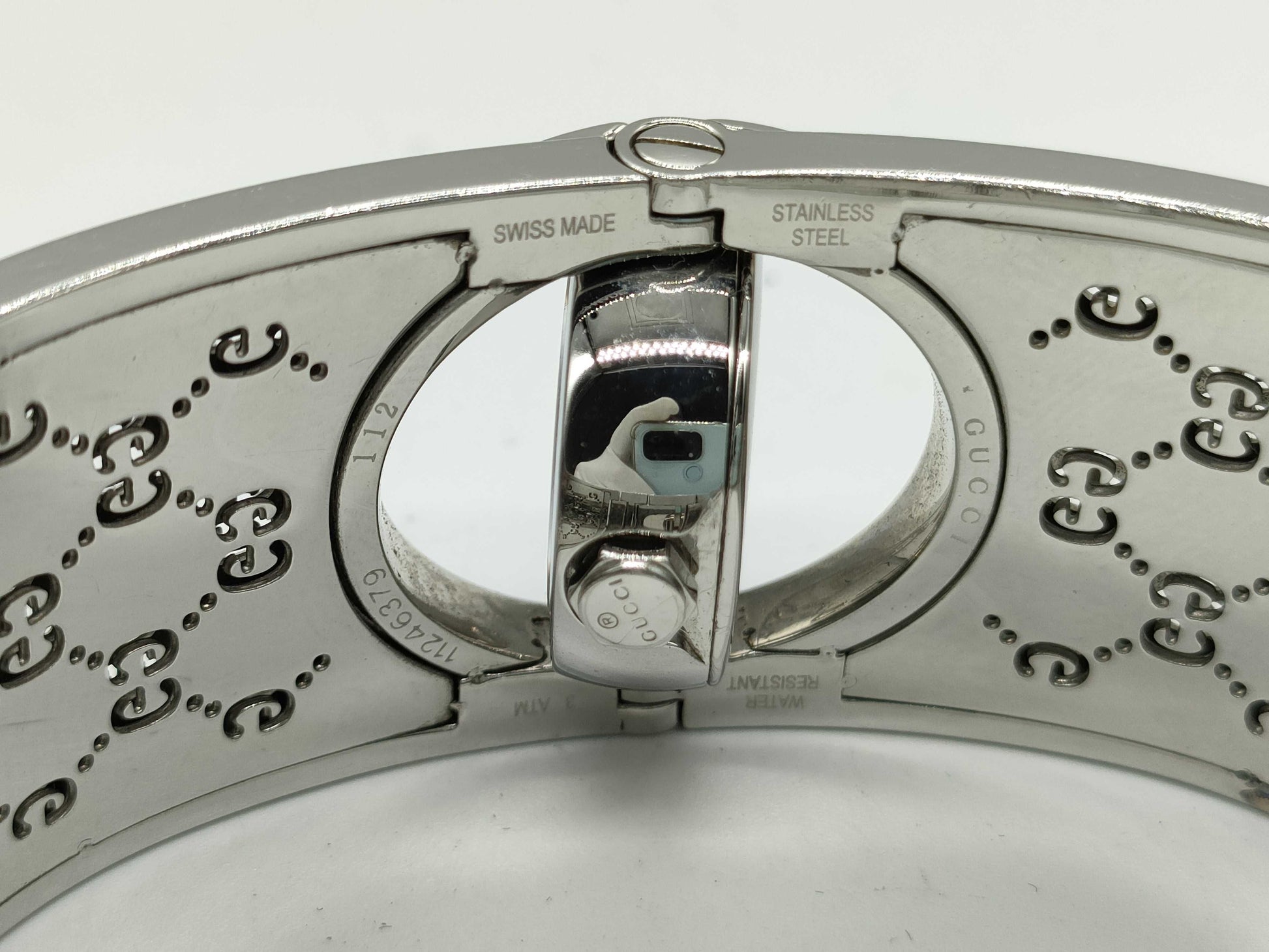 GUCCI GG Pattern Bangle Watch 112 Undying Women's Watch