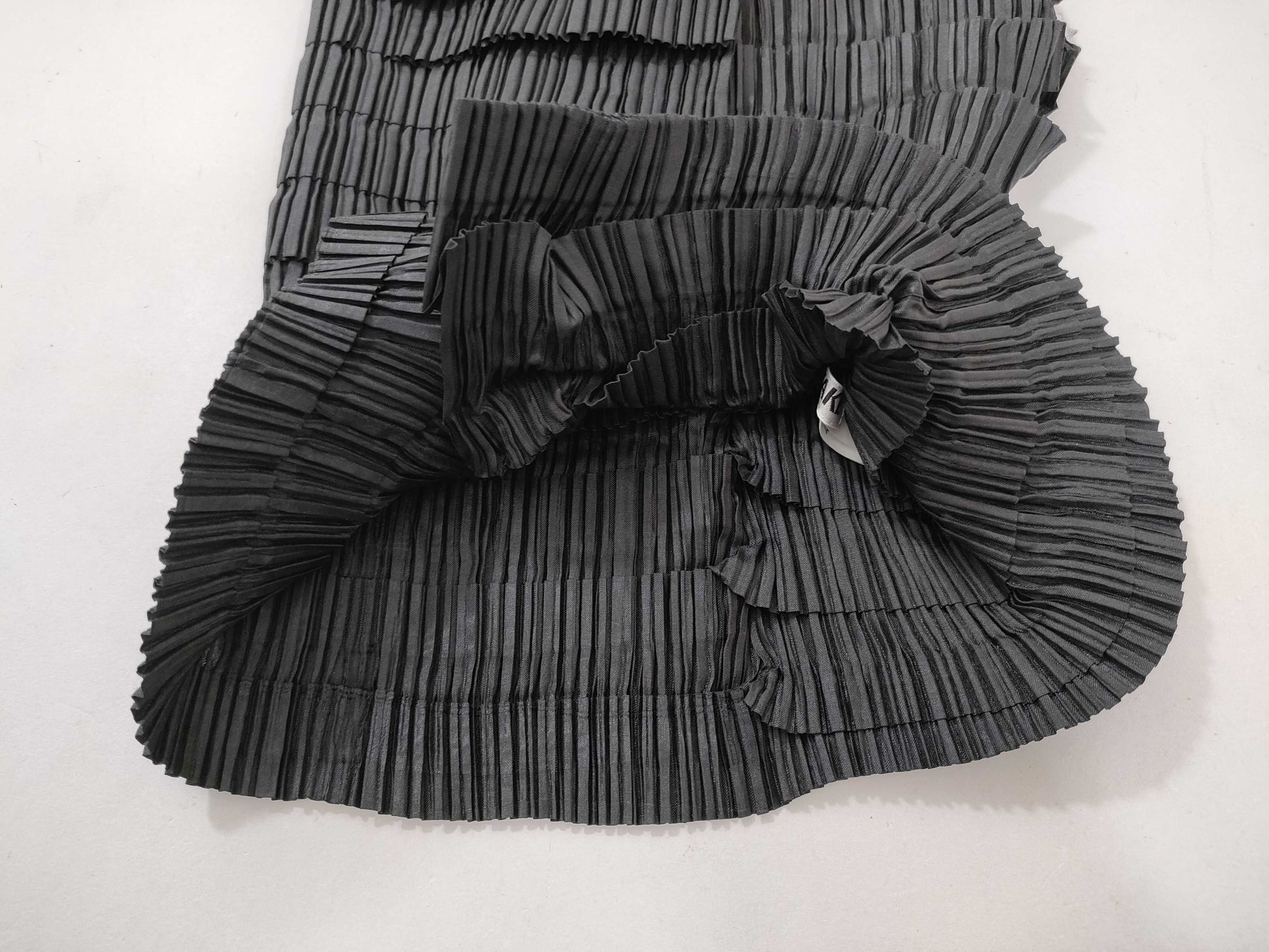 ISSEY MIYAKE Tops Tops