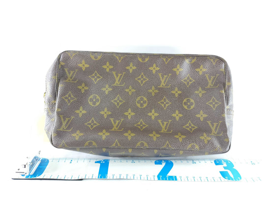 LOUIS VUITTON Monogram True Toilet 28 M47522 Second Bag