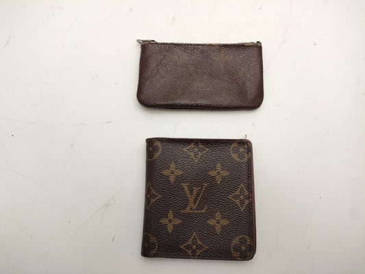 LOUIS VUITTON Monogram Pochette Cle/Bifold Wallet