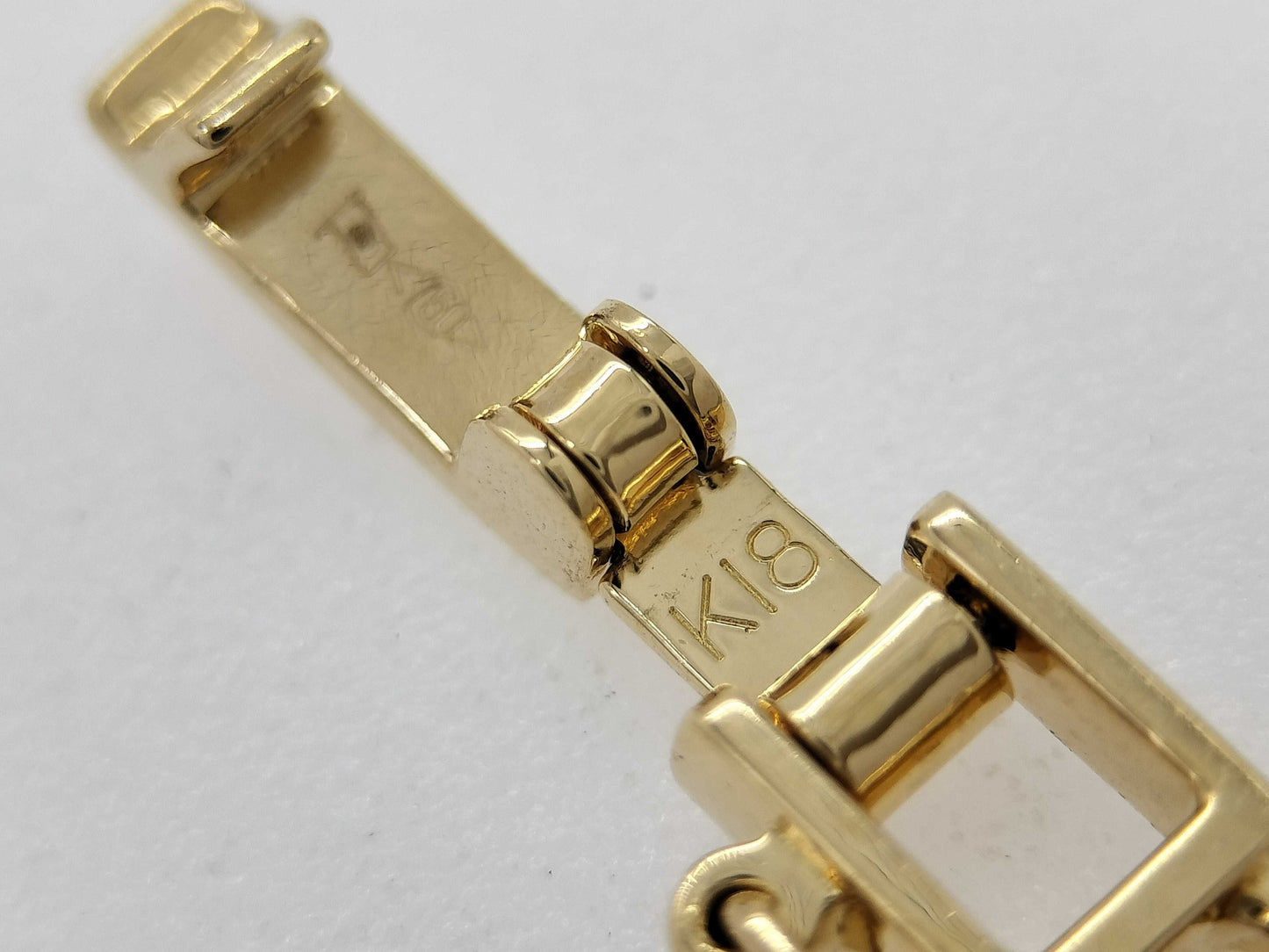 6-sided single 18K gold 20.4g necklace 