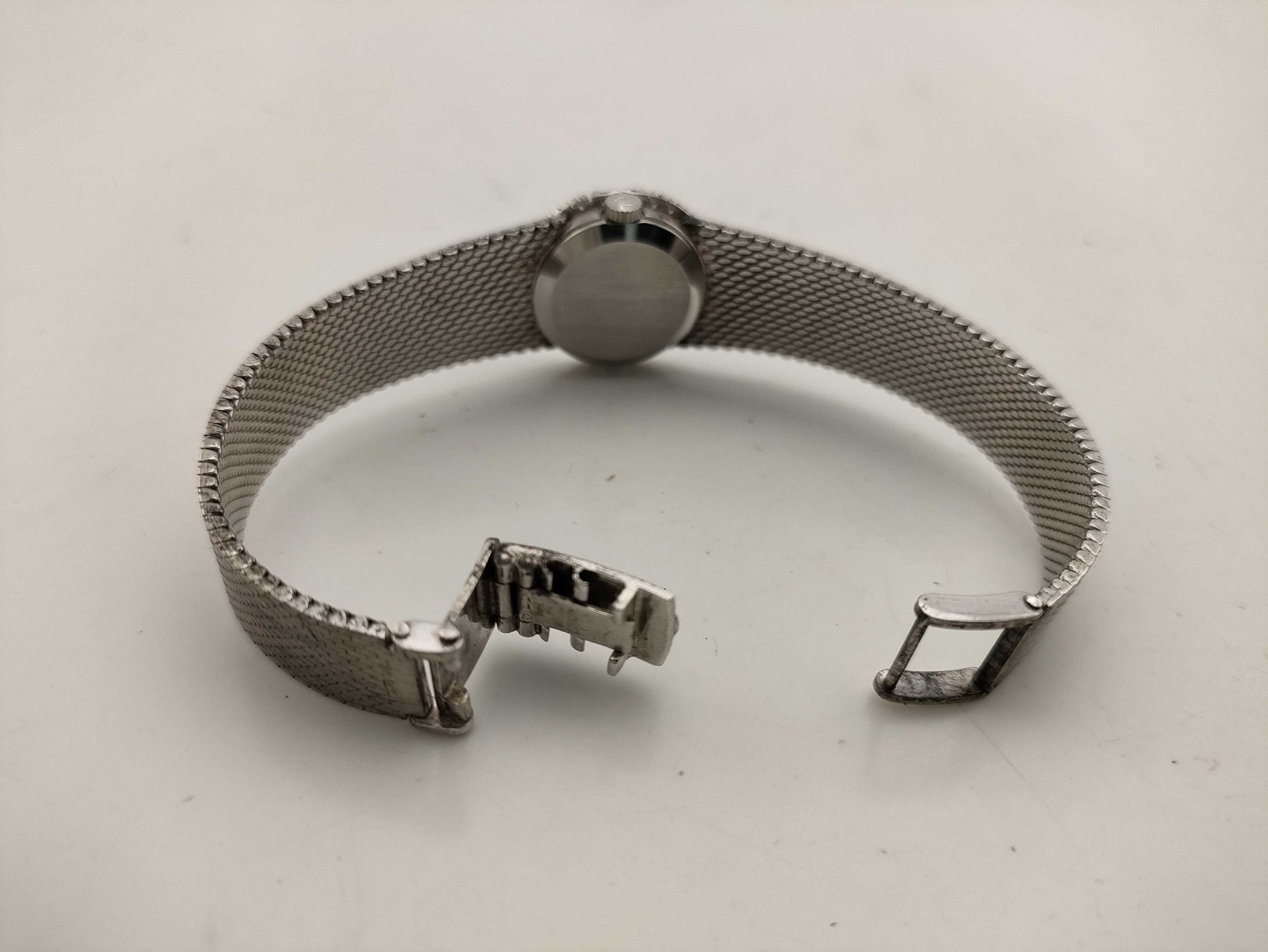 OMEGA Geneva Women's Watch with Broken Crown