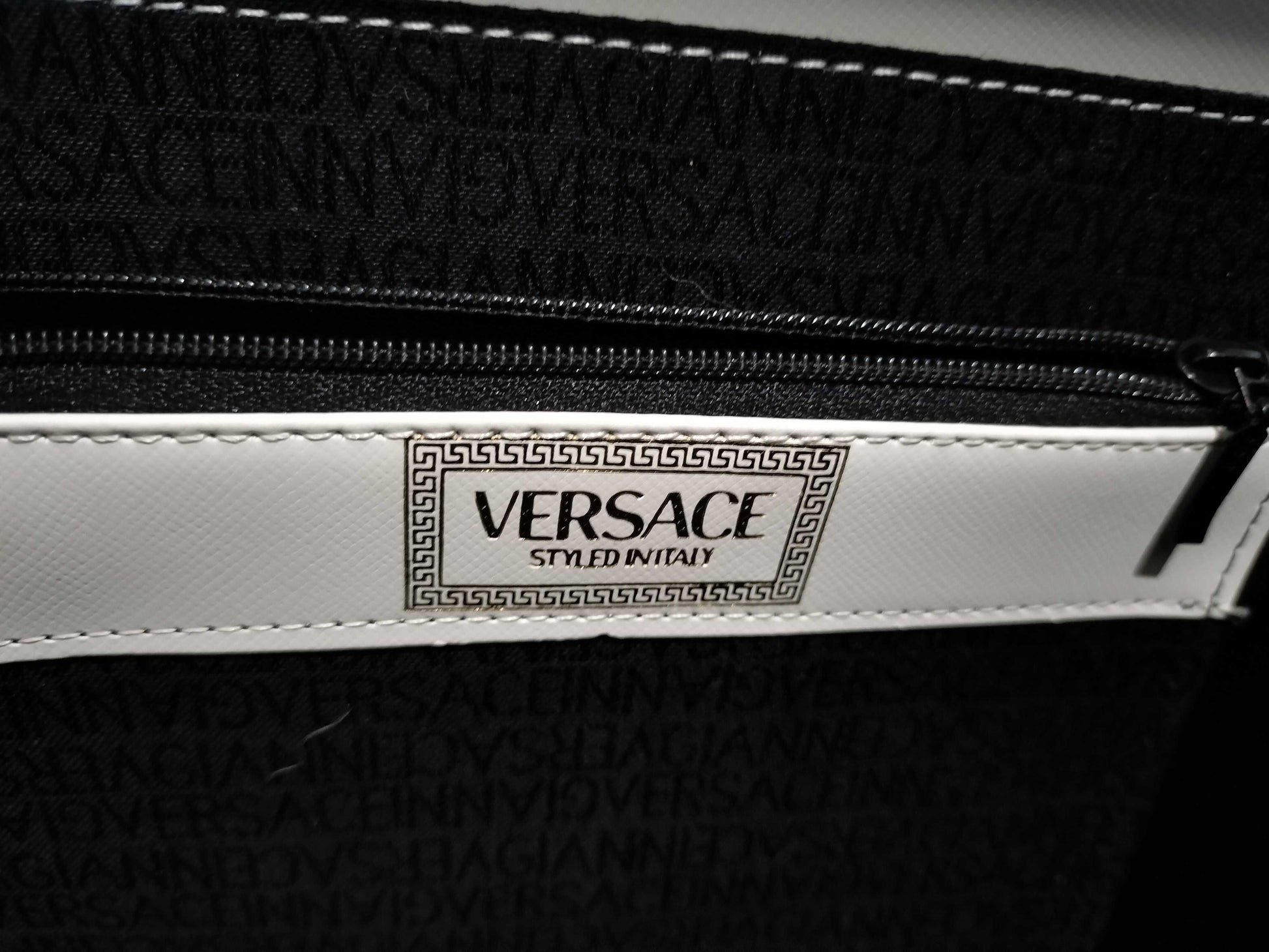 VERSACE Gianni San Vanity Handbag Vanity Bag