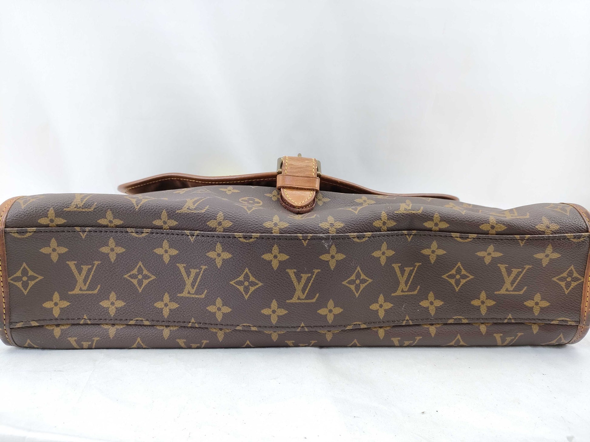 LOUIS VUITTON M51121 Monogram Beverly Business Bag