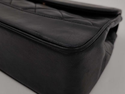CHANEL Lambskin Matelasse Chain Shoulder Turnlock Shoulder Bag
