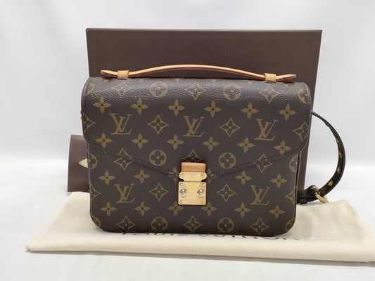 LOUIS VUITTON Monogram M40870 Pochette Metis Shoulder Bag