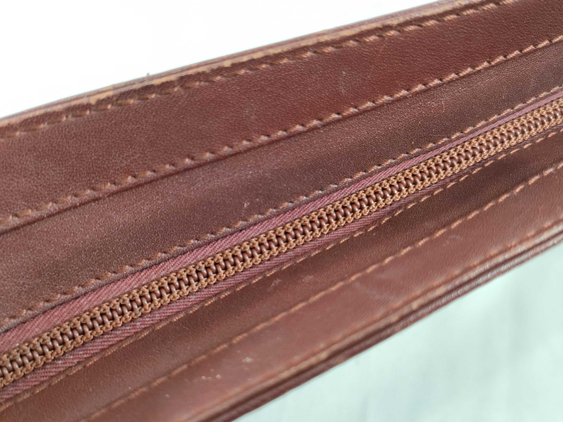 Cartier Must Must Line Leather Clutch Bag Bordeaux Second Bag