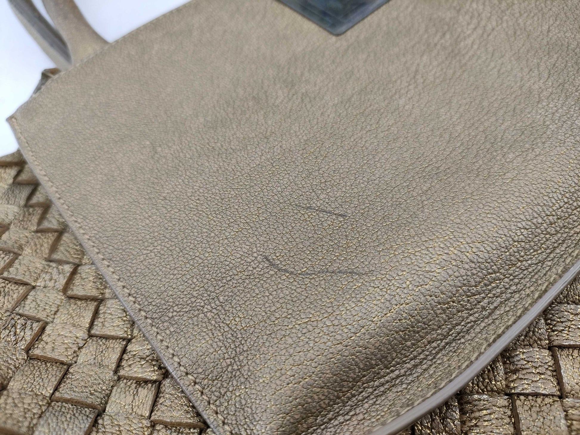 BOTTEGA VENETA Intrecciato 925 Plate Gold Tote Cabas MM Tote Bag