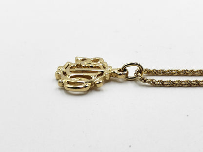 Dior logo necklace necklace