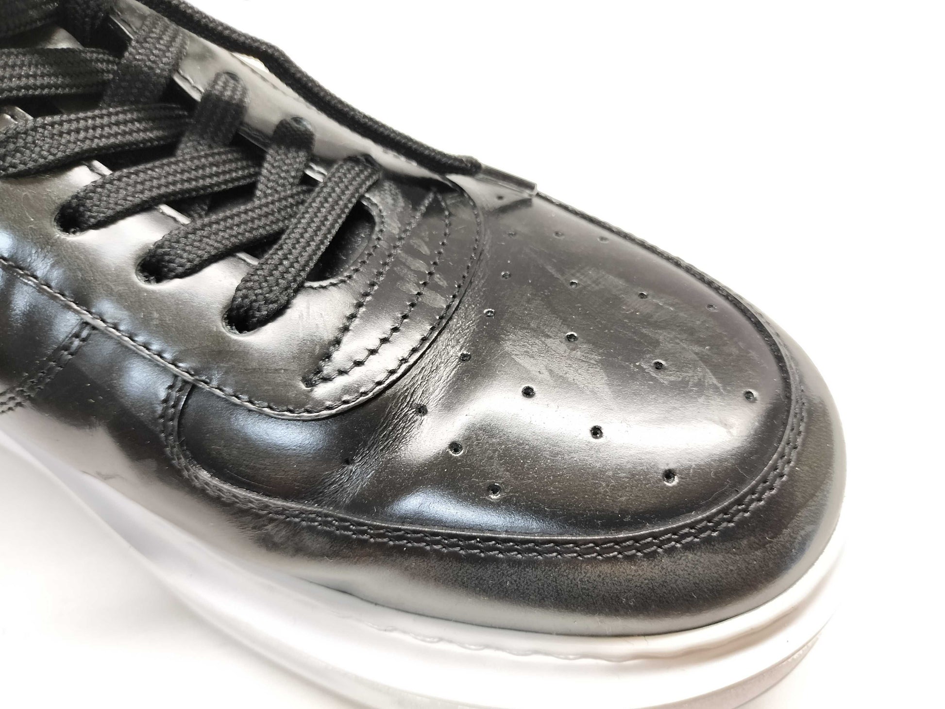 LOUIS VUITTON Beverly Hills Line Sneakers