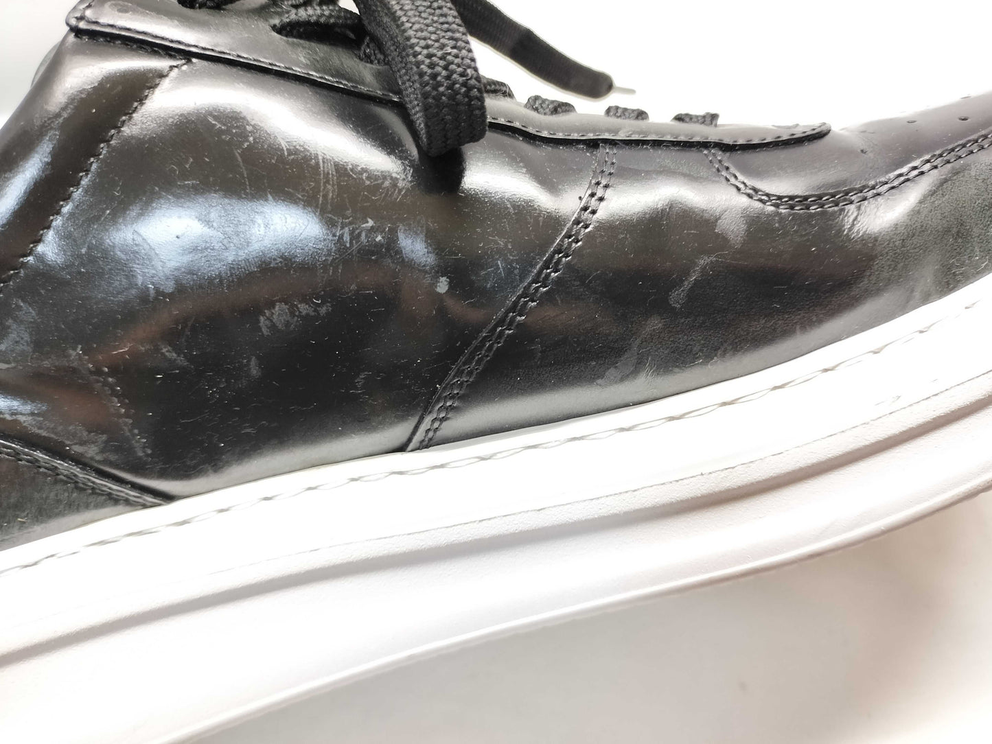 LOUIS VUITTON Beverly Hills Line Sneakers