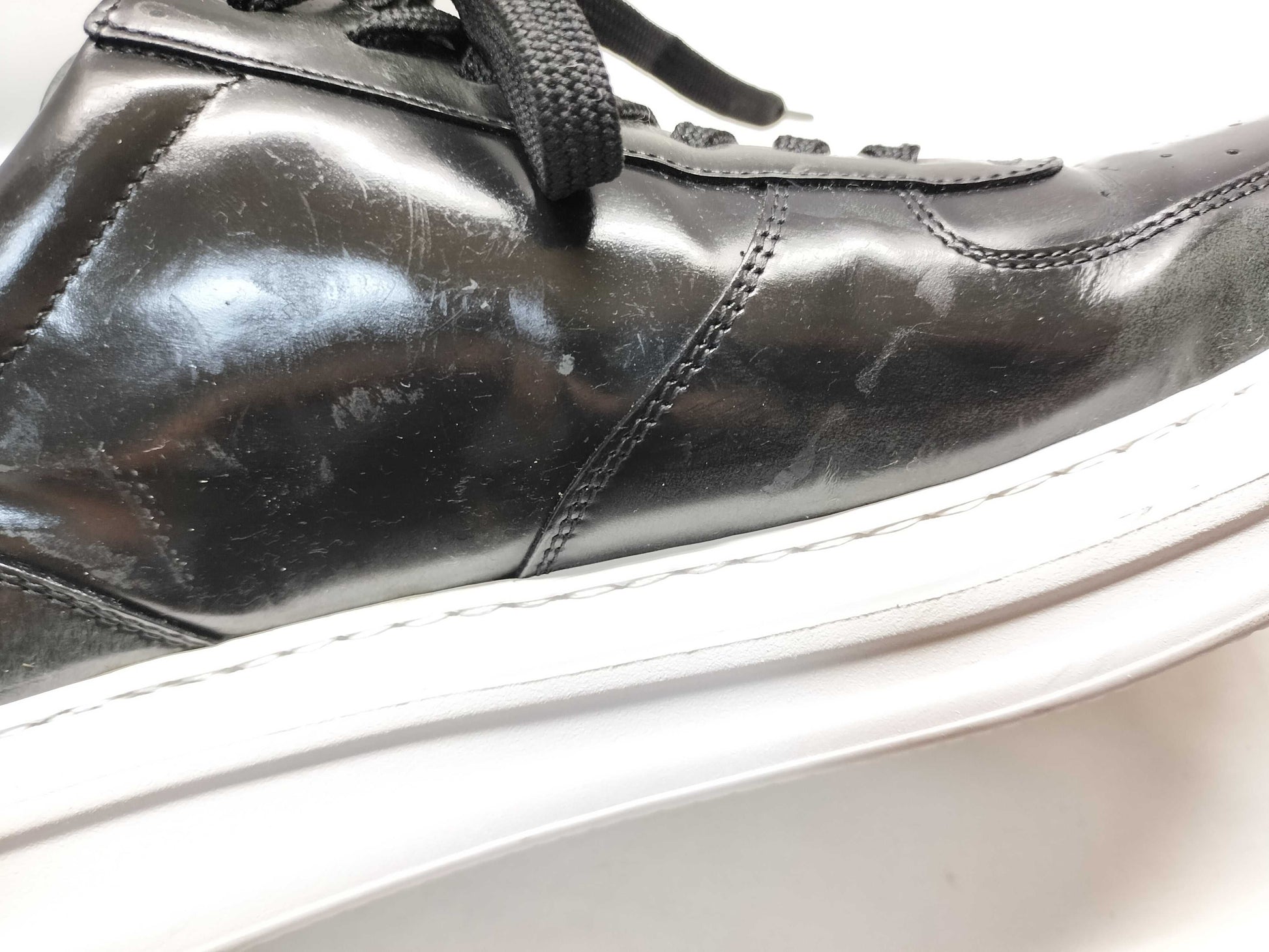 LOUIS VUITTON Beverly Hills Line Sneakers