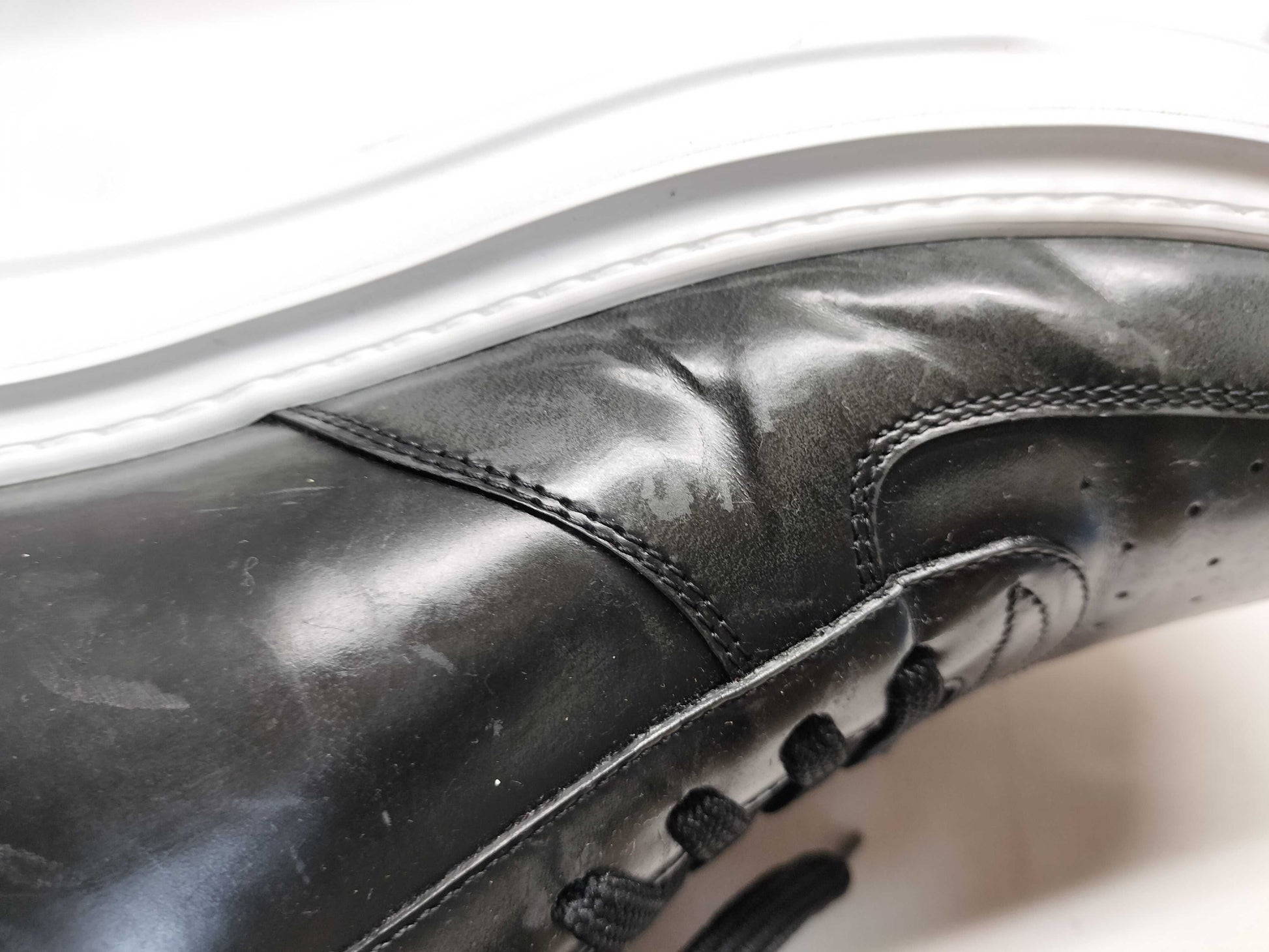 LOUIS VUITTON Beverly Hills Line Sneakers