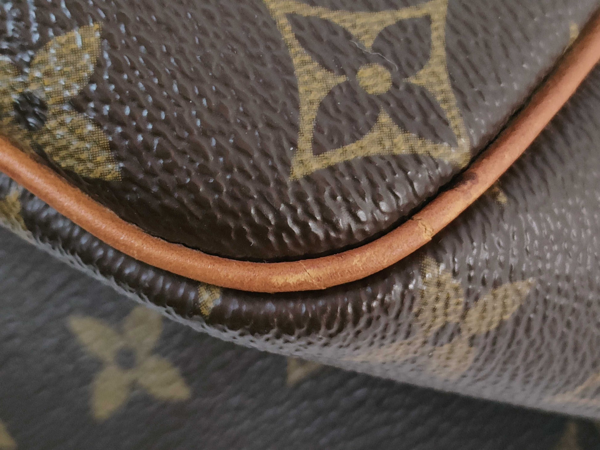 LOUIS VUITTON M47270 Monogram Deauville Handbag