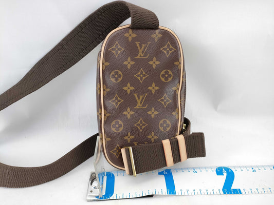 LOUIS VUITTON M51870 Monogram Pochette Ganjou Shoulder Bag