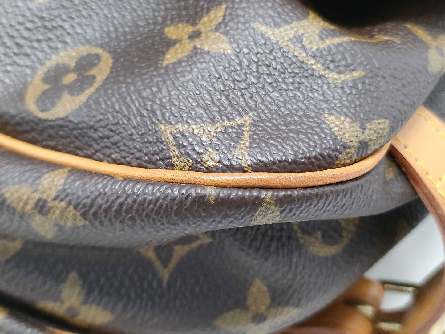 LOUIS VUITTON Monogram Saumur 30 Shoulder Bag