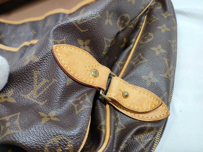 LOUIS VUITTON M41140 Monogram Sac Chas M41140 Shoulder Bag
