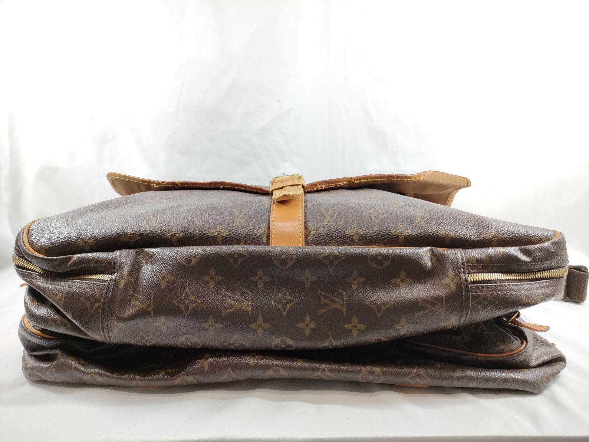 LOUIS VUITTON M41140 Monogram Sac Chas M41140 Shoulder Bag