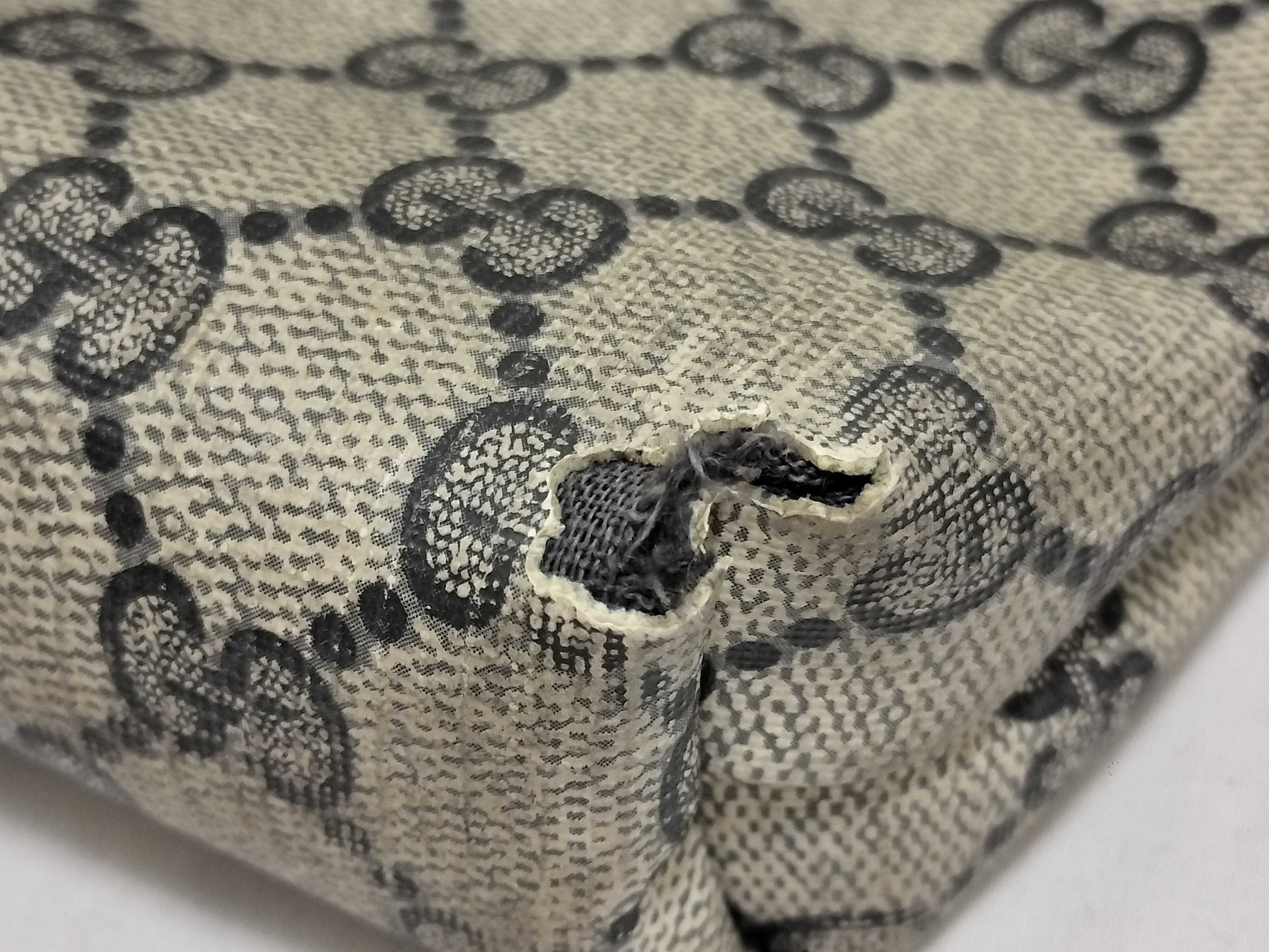 GUCCI GG Canvas Old Gucci Sherry Tote/Old Gucci Sherry Suede Shoulder Bag Set of 2 Tote Bags