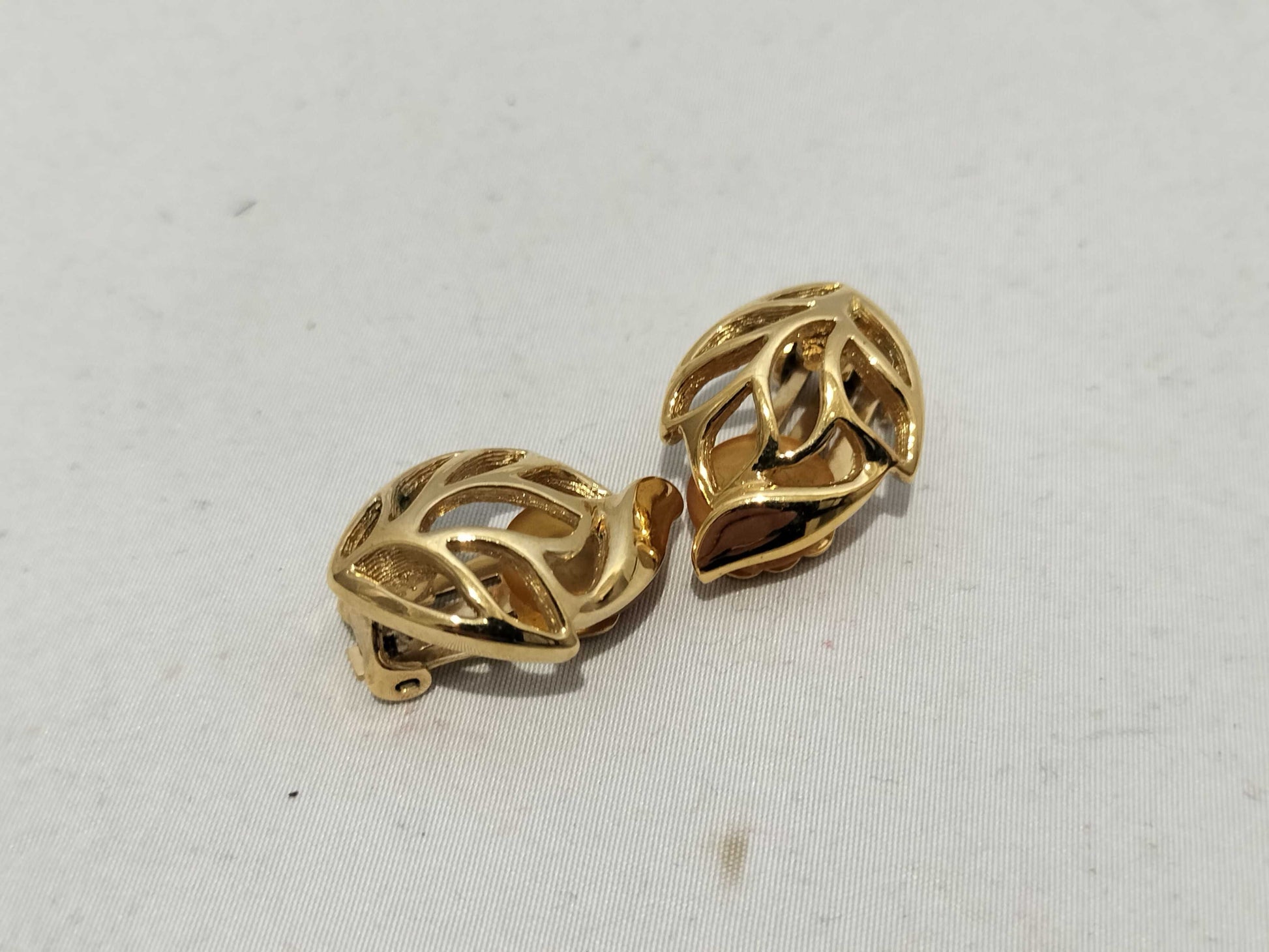 Dior Leaf Earrings