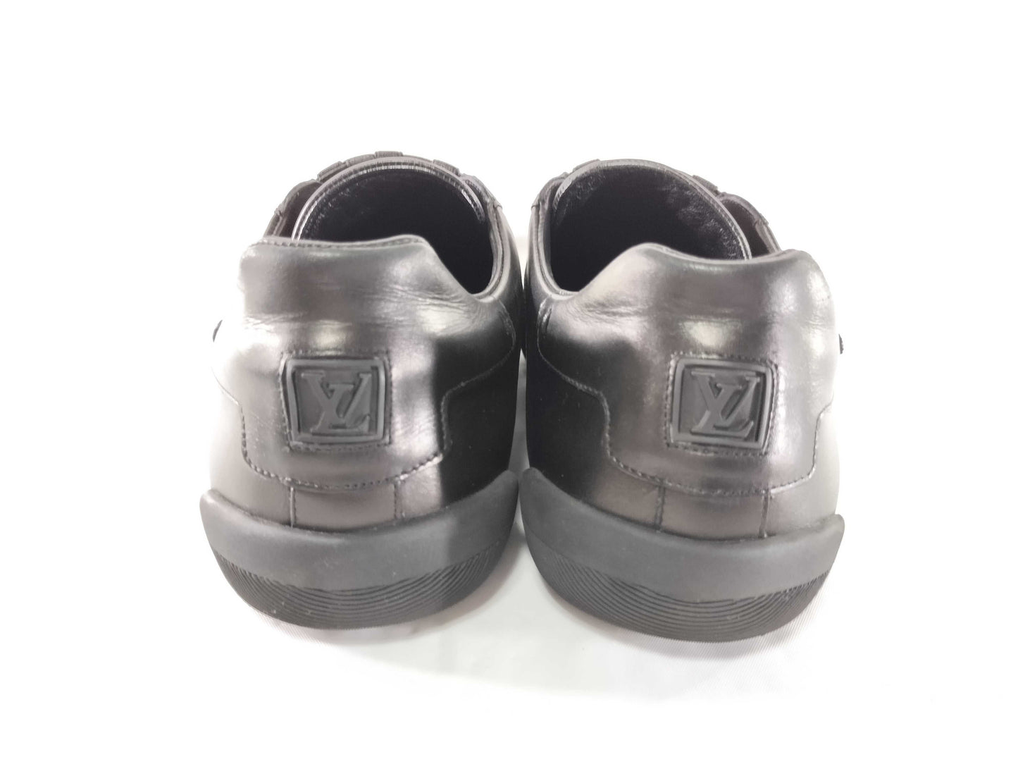 LOUIS VUITTON BA1022 Leather Sneakers