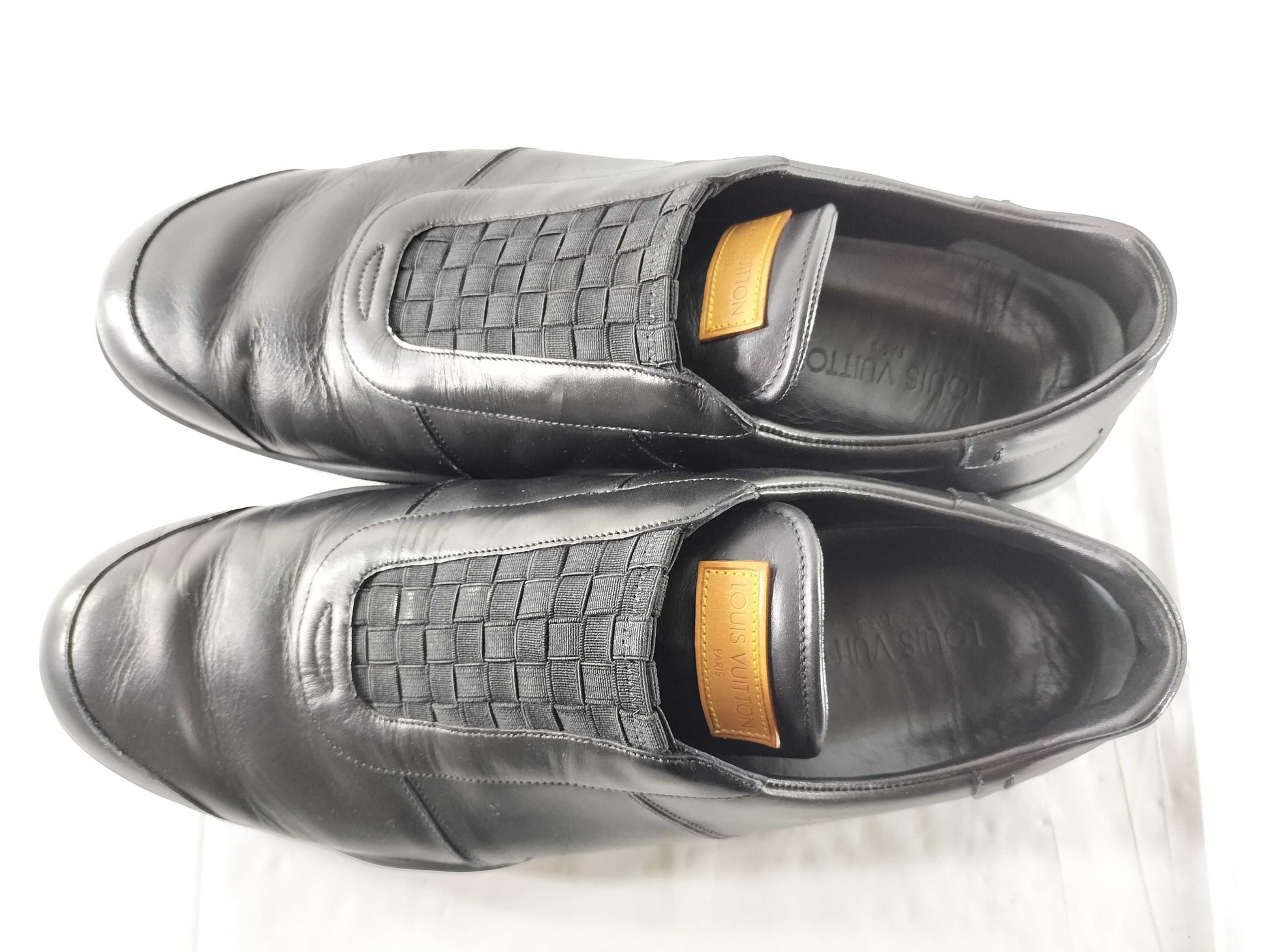 LOUIS VUITTON BA1022 Leather Sneakers