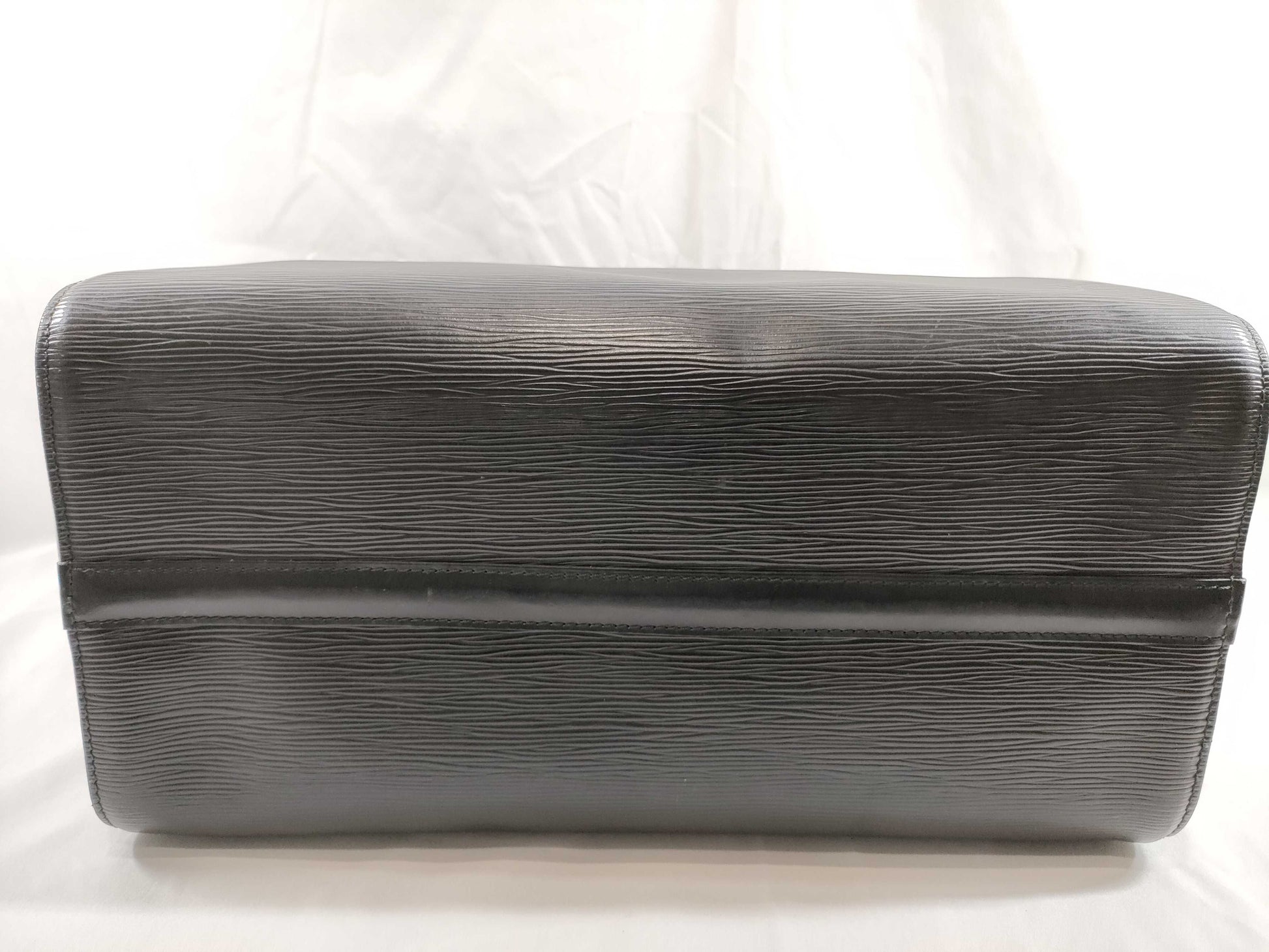 LOUIS VUITTON M42992 Epi Speedy 35 Boston Bag