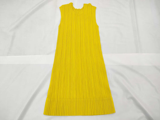 ISSEY MIYAKE Pleats Please Tops Tops