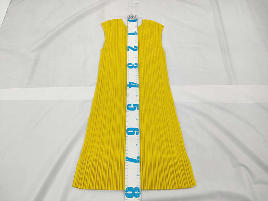 ISSEY MIYAKE Pleats Please Tops Tops