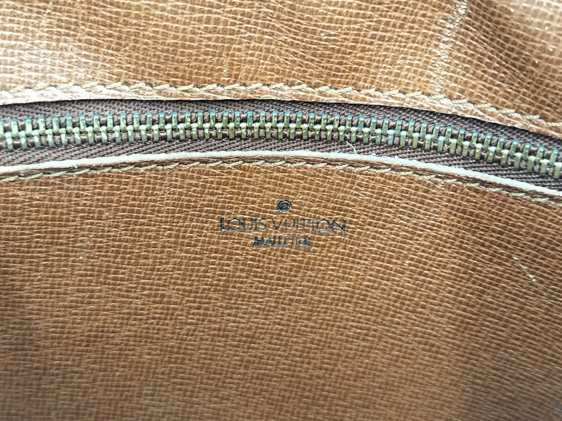 LOUIS VUITTON Epi Jeune Fille/MALLETIR engraved shoulder bag