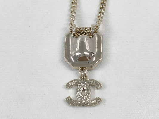 CHANEL L23B Rhinestone x Faux Pearl Necklace Necklace